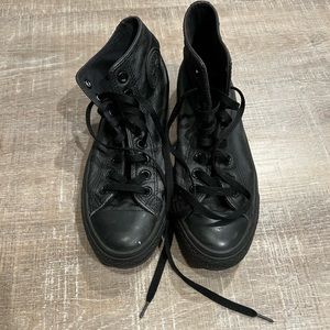 Chuck Taylor All Star High Top Leather Converse